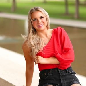 Meet your Posher, Kylee grace